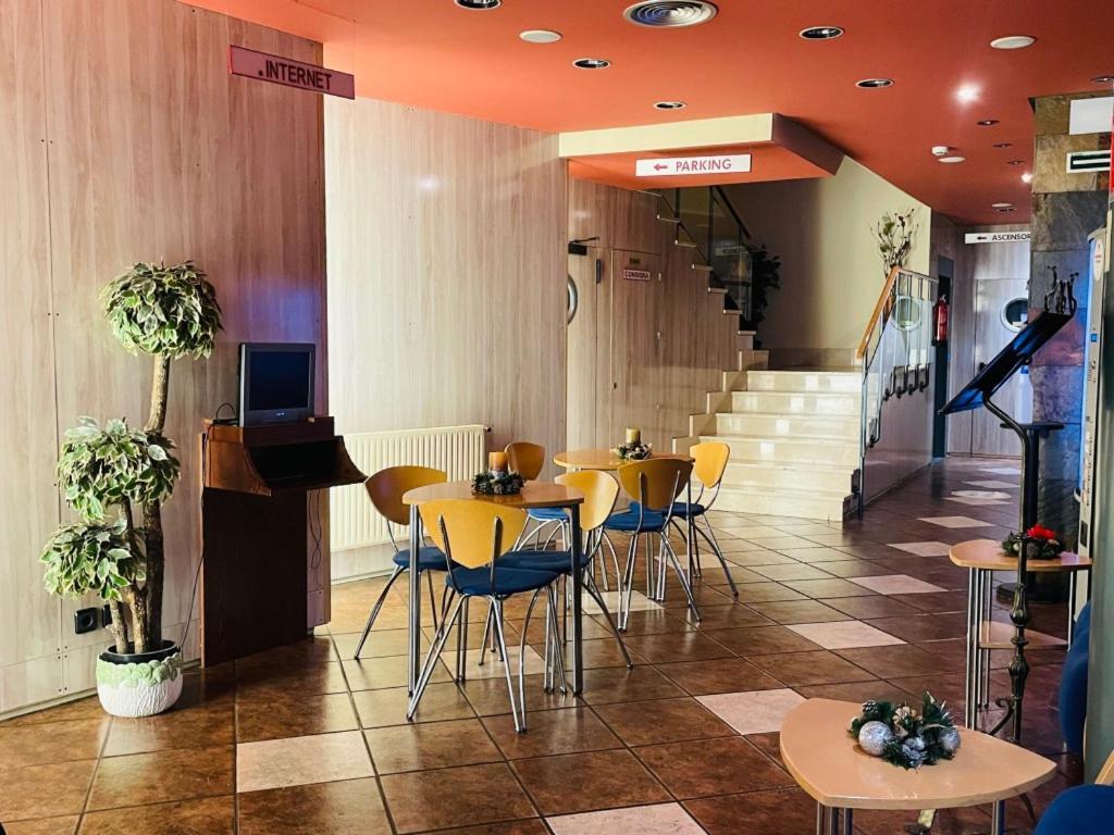 Hotel Yerri Estella Buitenkant foto